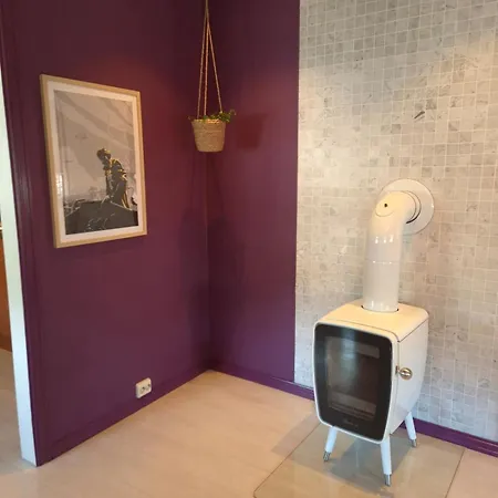 Colorful Close To The Center Leilighet